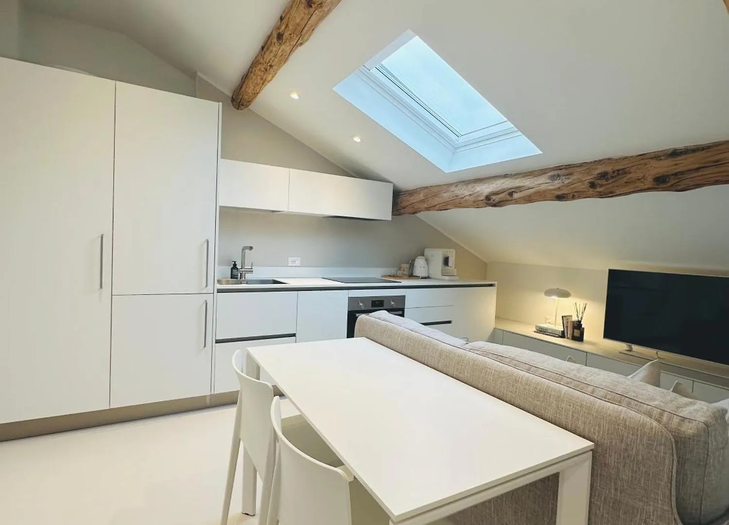 Mansarda San Gregorio Apartment Milan Italy